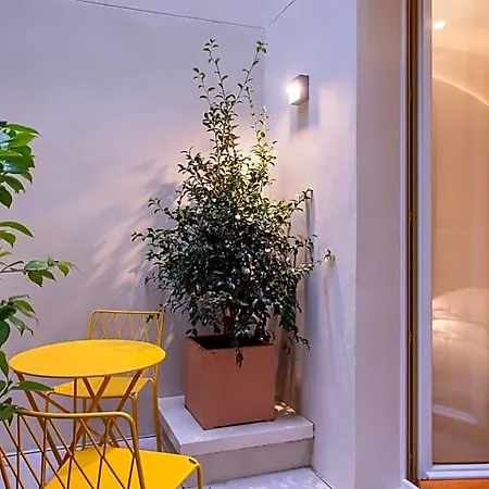 Hotel Arc Elysees 3*